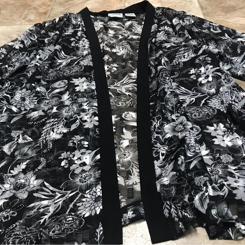Vintage Bon Worth Black and White Floral Print Kimono Sleeve Cardigan Size Large - Picture 3 of 5